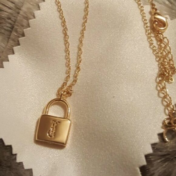 COPY - 18k gold Initial Lock Necklace - Picture 6 of 10